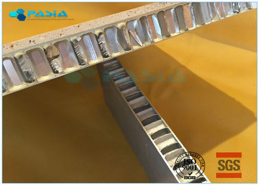 China L Form-Stein-Bienenwaben-zusammengesetzte Platten für Innendecken-Granit-Platte fournisseur