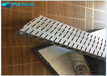 China Solider Beweis-bearbeiteten Aluminiumbienenwaben-Sandwich-Platten Oberflächenbehandlung fournisseur