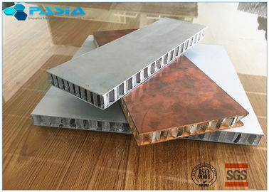 China Lange Dauer-Aluminiumbienenwaben-Platten, Bienenwaben-Material kundengebundene Größe fournisseur