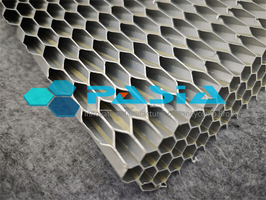 China Hexavalent Chromium Conversion Coated Aluminum Honeycomb Core: Aerospace-Grade Corrosion Protection with Structural Bonding Integrity Anbieter