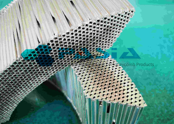 Energy-Absorbing Aluminum Honeycomb Core Lightweight High-Performance Cushioning Material fournisseur