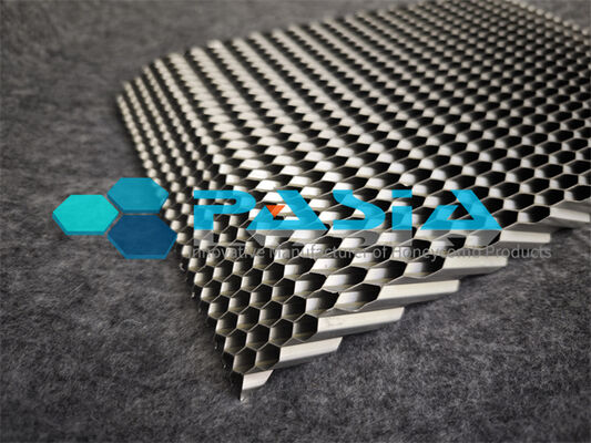 5052 Aluminum Honeycomb Energy Absorber with Gradient Thickness Cell Walls for Low-velocity Impact fournisseur