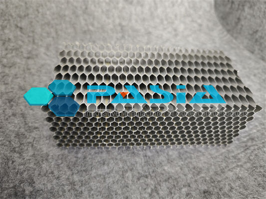Hexavalent Chromium Conversion Coated Aluminum Honeycomb Core: Aerospace-Grade Corrosion Protection with Structural Bonding Integrity Anbieter